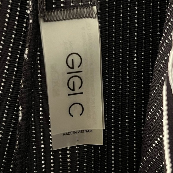 GIGI C Ava Black and White Striped Leggings- Size Large - Picture 2 of 3
